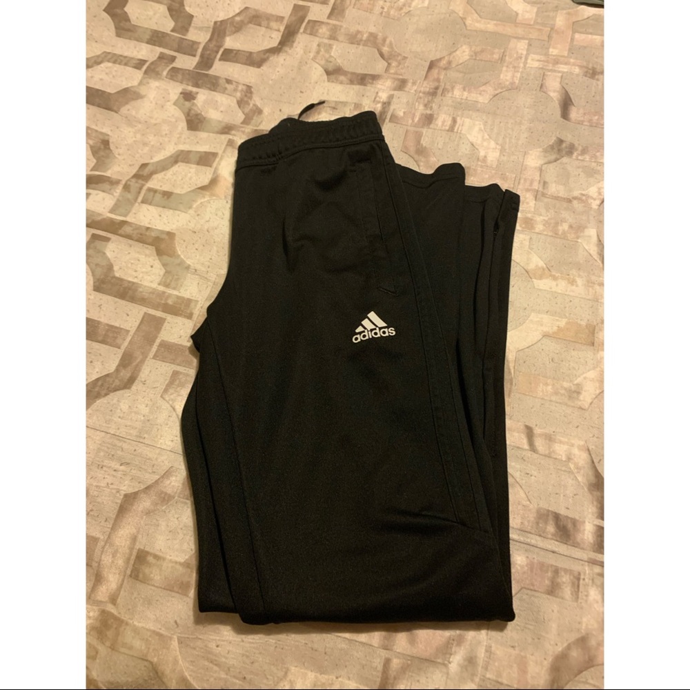 Adidas sweatpants